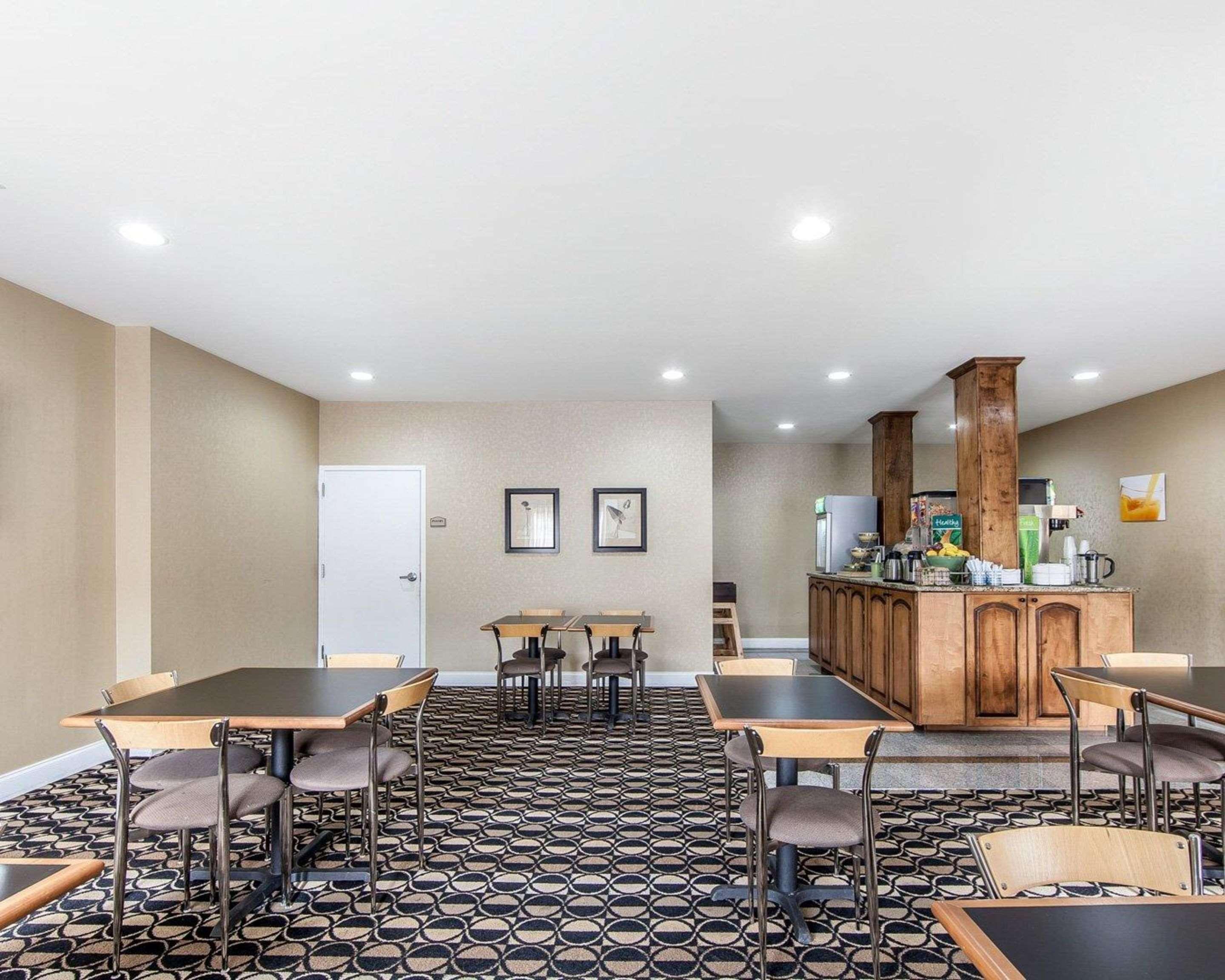 Quality Inn & Suites Bremen Екстериор снимка