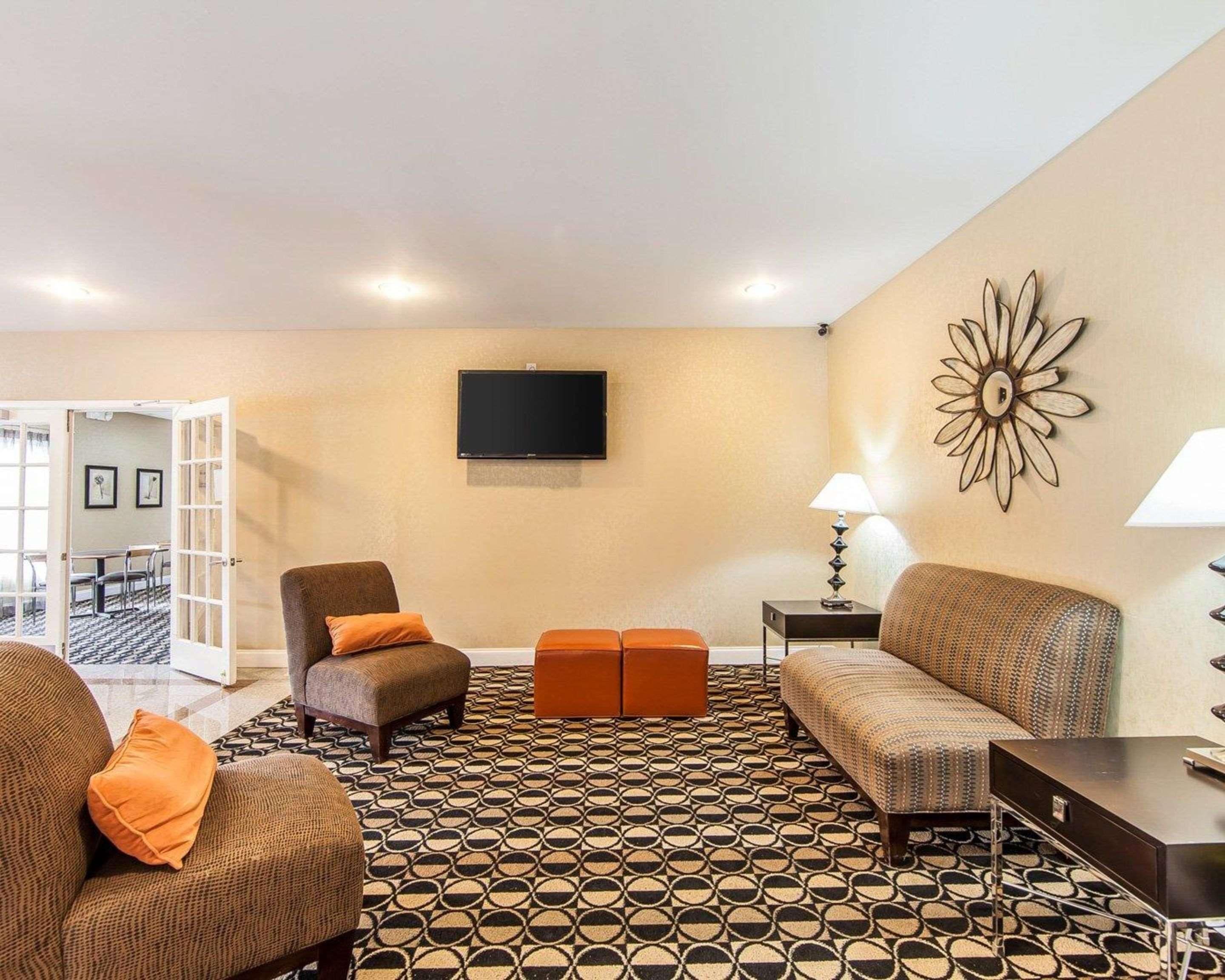Quality Inn & Suites Bremen Екстериор снимка